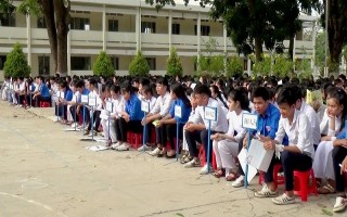 Tuyên truyền, phổ biến pháp luật cho học sinh