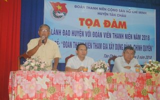 Thanh niên Tân Châu toạ đàm với lãnh đạo huyện