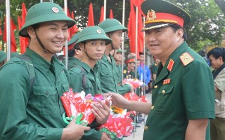 Rút kinh nghiệm công tác tuyển quân