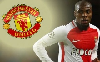 MU sắp có Djibril Sidibe, Griezmann ra mắt Barca