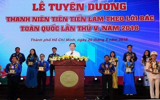 Tuyên dương gương thanh niên tiên tiến làm theo lời Bác