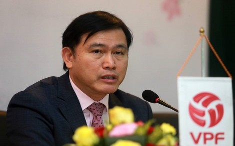 Bóng đá Việt vỡ lở đường dây liên minh: Ai bao che ai?