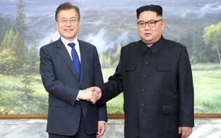 Tổng thống Hàn Quốc và lãnh đạo Triều Tiên gặp mặt