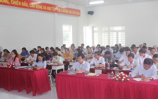 Hoà Thành: Sơ kết 2 năm thực hiện xây dựng xã hội học tập và công tác phổ cập giáo dục xóa mù chữ