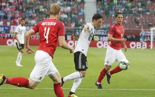 ĐKVĐ Thế giới Đức bất ngờ bại trận trước Áo