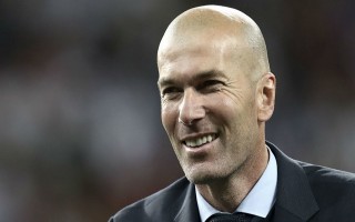 Dứt áo rời Real Madrid, Zidane mất tới… 20 triệu Euro