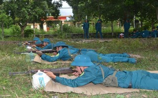 Châu Thành: Lập cụm quân sự- quốc phòng nâng cao chất lượng huấn luyện