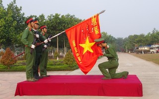 Sư đoàn 5 tuyên thệ chiến sĩ mới