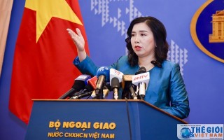 Việt Nam yêu cầu Trung Quốc rút các thiết bị quân sự trái phép trên đảo Phú Lâm
