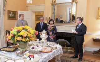 Bộ Ngoại giao Hoa Kỳ chia tay Đại sứ Phạm Quang Vinh