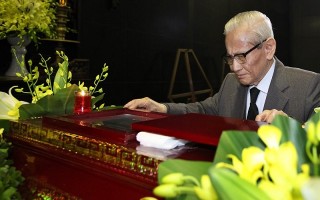 GS Phan Huy Lê qua đời ở tuổi 84