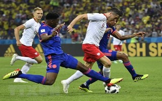 Colombia tiễn tuyển Ba Lan về nước với chiến thắng đậm