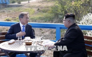 Hai miền Triều Tiên bình thường hóa kênh liên lạc hàng hải