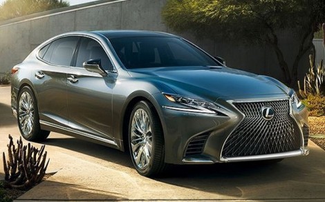 Lexus LS 2018 có 3 tính năng an toàn chưa từng xuất hiện ở bất kỳ xe nào