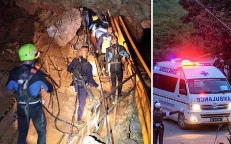 12 cầu thủ,  HLV đội bóng Thái Lan được đưa ra khỏi hang