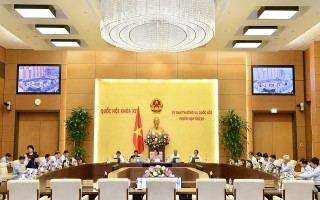 Ủy ban Thường vụ Quốc hội phê chuẩn đề nghị bổ nhiệm 16 Đại sứ