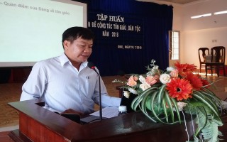 Tập huấn công tác tôn giáo- dân tộc cho cán bộ Hội LHPN huyện Dương Minh Châu