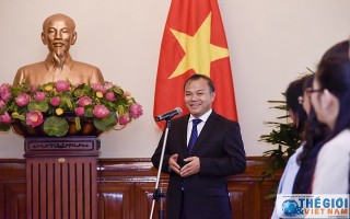 Phê chuẩn đề nghị bổ nhiệm Đại sứ Việt Nam nhiệm kỳ 2018-2021