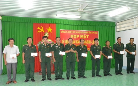 Họp mặt kỷ niệm ngày Thương binh-liệt sĩ