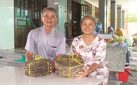 Niềm vui từ nghề làm bánh đa