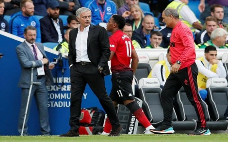 Martial ở lại chiến đấu cùng MU, lấy lòng tin Mourinho