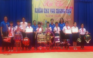 Vui nhộn Hội thi "Khéo tay vui Trung thu" huyện Dương Minh Châu