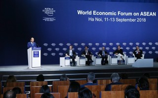 Việt Nam muốn cùng WEF thúc đẩy đối thoại và quan hệ đối tác rộng mở