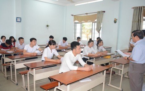 Năm học 2017–2018, toàn tỉnh có trên 500 học sinh bỏ học