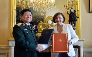 Bước tiến mới trong hợp tác quốc phòng Việt, Pháp