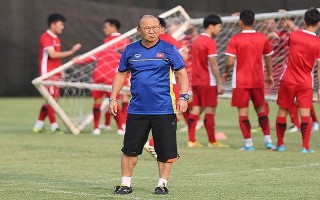 Danh sách tuyển Việt Nam: Thầy Park loại chân chuyền siêu nhất V-League?