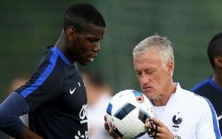 Deschamps: 'Mâu thuẫn Mourinho - Pogba bị phóng đại'