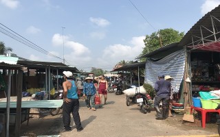 Chính quyền phường Ninh Thạnh chấn chỉnh “chợ chồm hỗm”
