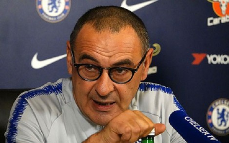 Sarri: 'Man Utd mạnh nhất bóng đá Anh, Mourinho giỏi nhất thế giới'