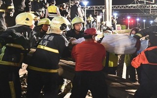 Hơn 200 người thương vong trong vụ tai nạn đường sắt ở Đài Loan