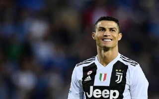 Matuidi: 'Ronaldo tập như điên từ ngày đến Juventus'