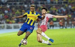 Malaysia lần đầu mang cầu thủ nhập tịch đến AFF Cup