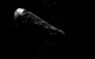 Vật thể lạ có hình dạng như điếu xì gà bay ngang Trái Đất là tàu vũ trụ ngoài hành tinh?