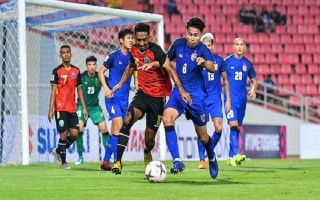 Adisak ghi 6 bàn trong chiến thắng của Thái Lan