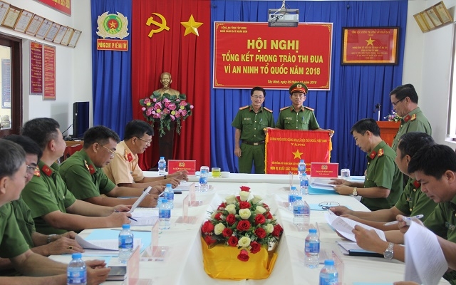 Khối CSND Công an Tây Ninh tổng kết phong trào thi đua Vì an ninh Tổ quốc