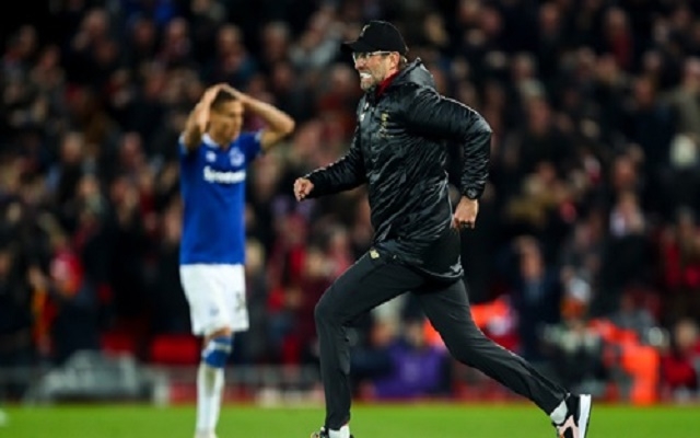 Jurgen Klopp nguy cơ bị cấm chỉ đạo trận gặp Man Utd