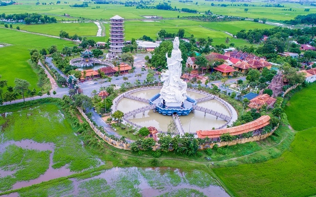 Đô thị Hoà Thành, gần và xa