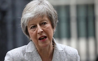 Thủ tướng Anh đối mặt với cuộc bỏ phiếu tín nhiệm