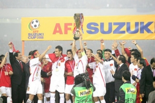 Các tuyển thủ vô địch AFF Cup 2008 được mời dự khán chung kết