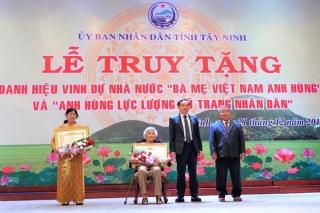 Truy tặng danh hiệu vinh dự Nhà nước Bà mẹ Việt Nam anh hùng và Anh hùng lực lượng vũ trang nhân dân
