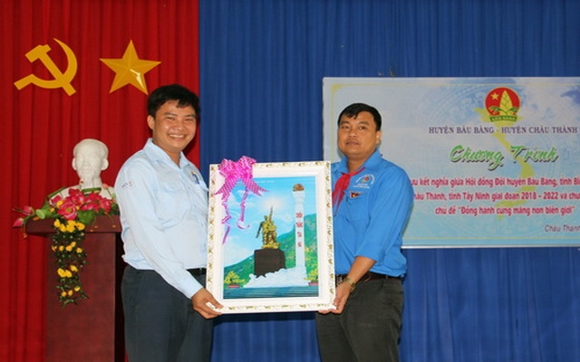 Điểm tin địa phương