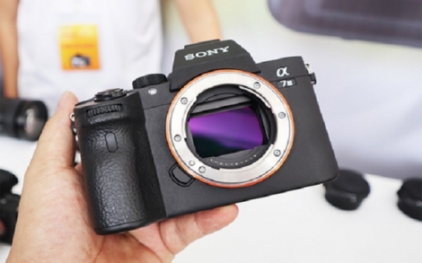 Những máy ảnh mirrorless tốt nhất 2018