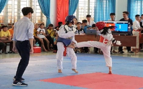 Bến Cầu:Tổ chức giảiTaekwondo mở rộng- tranh Cup Nguyễn Huynh lần thứ I.2018