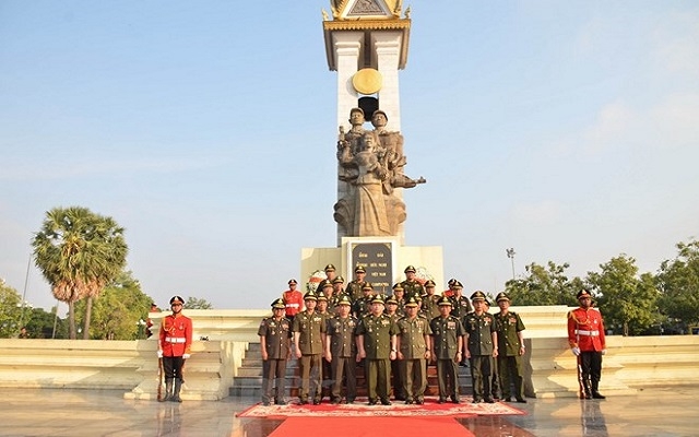 Việt Nam, Campuchia mãi mãi sát cánh bên nhau