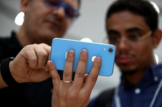 Apple có thể phải cắt giảm sản lượng iPhone lần hai