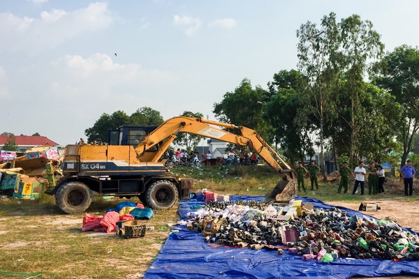 Tiêu huỷ tang vật vi phạm hành chính